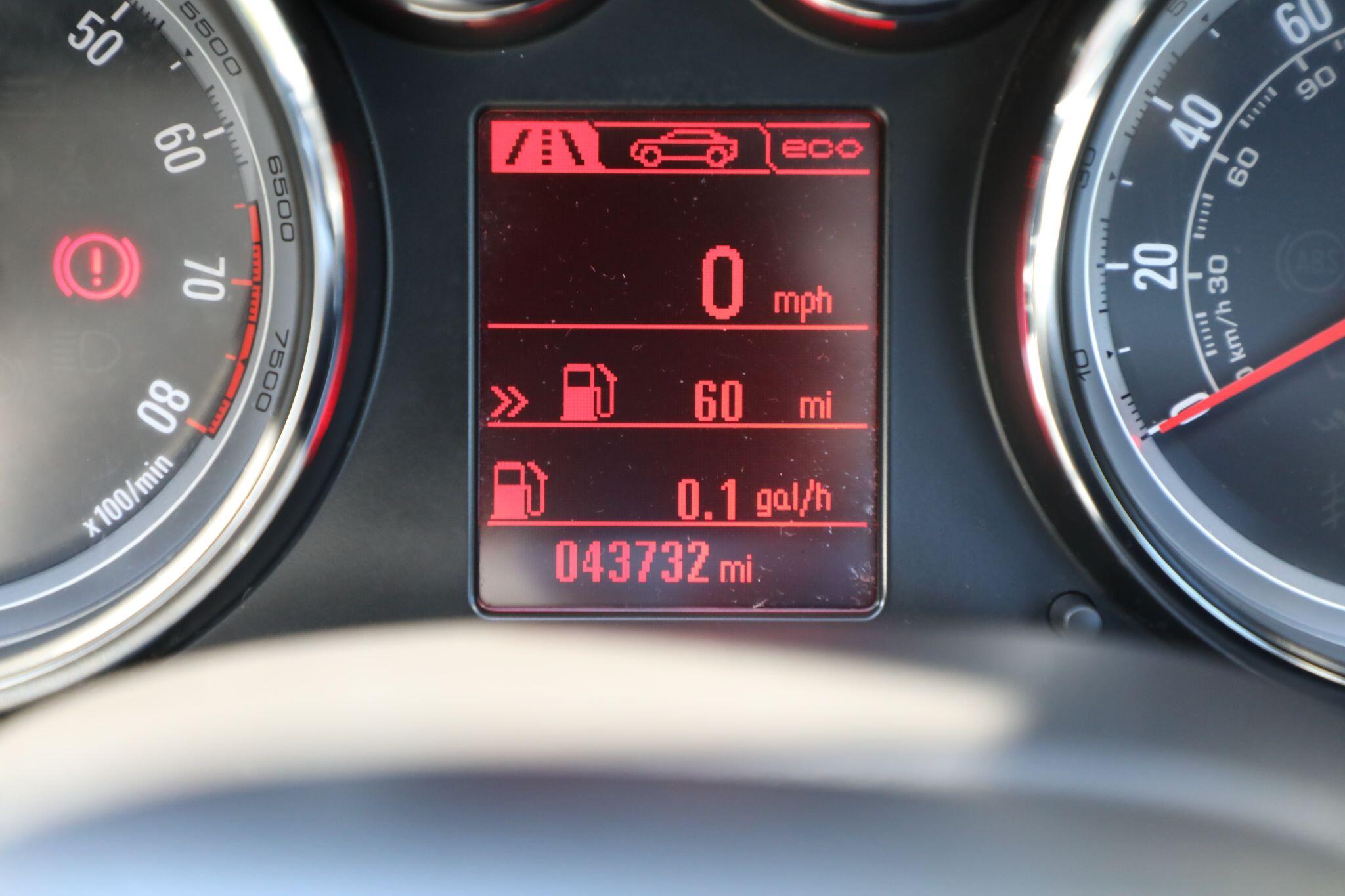 Large vehicle image